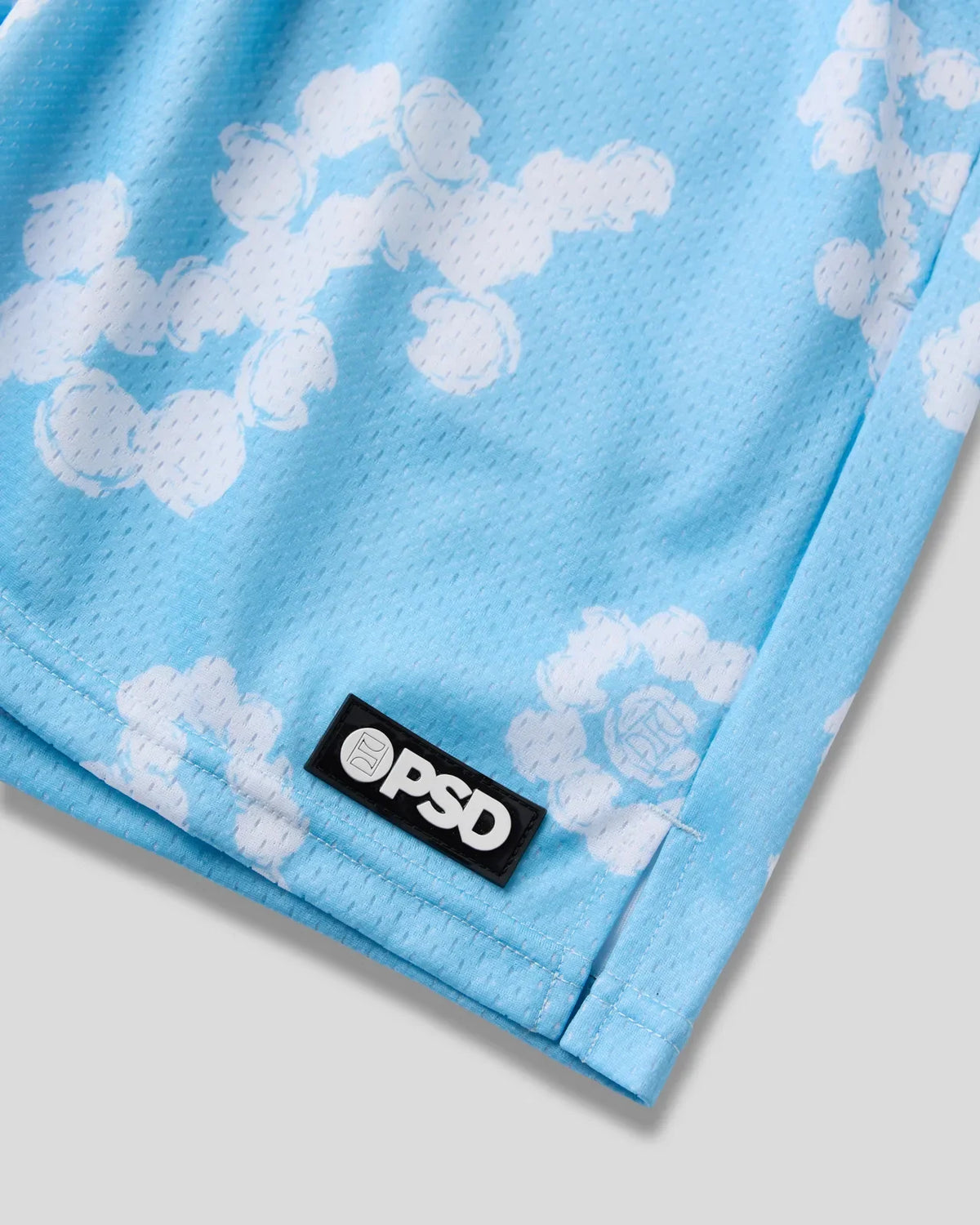 Cloud Drops Blue Active Short
