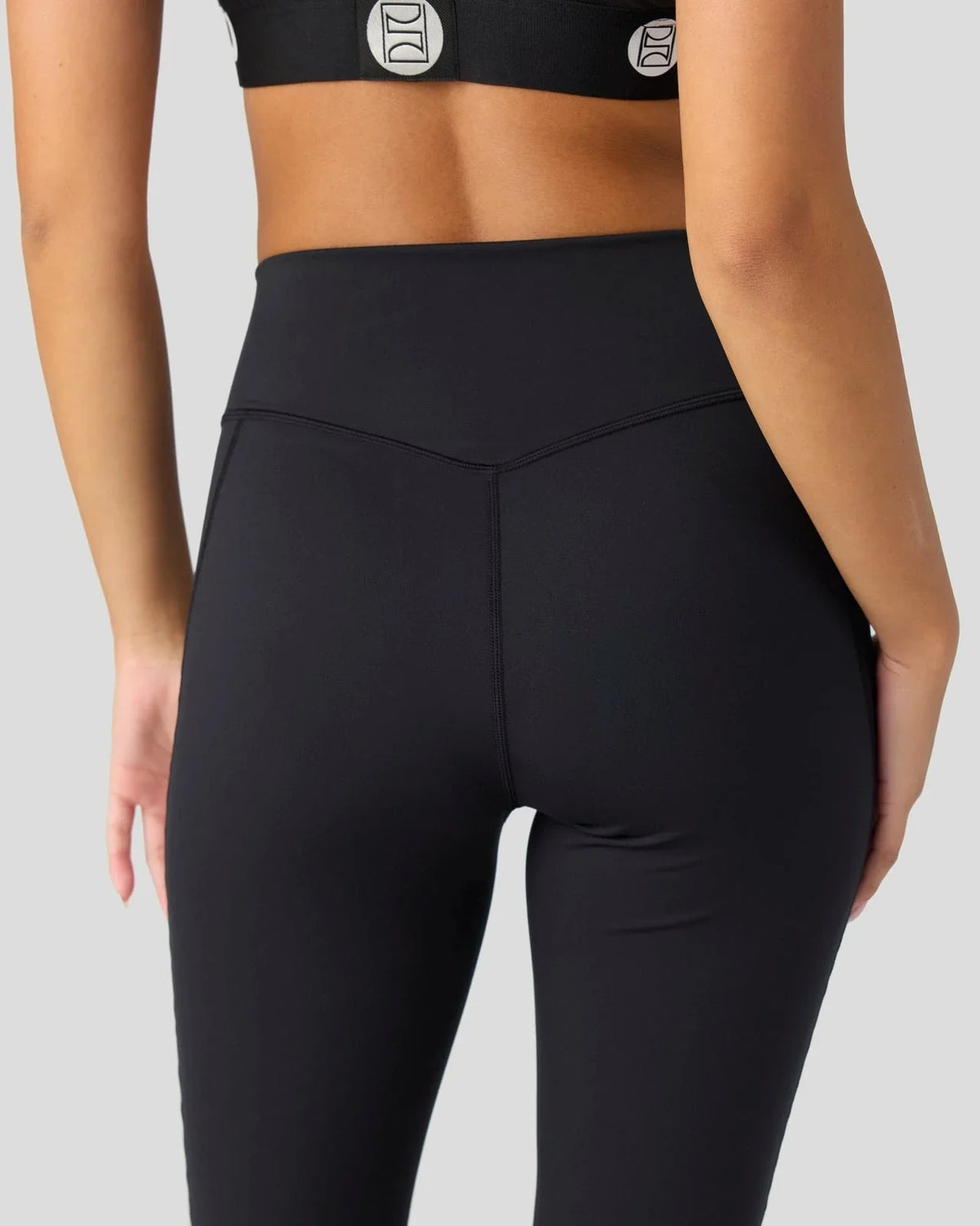 ProLuxe - Black